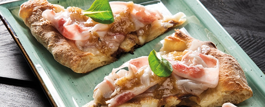 Pizza pesto, patate e mini red