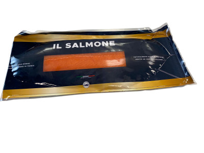 Sliced Norwegian smoked salmon (thawed) Variable weight bag 900-1200 g