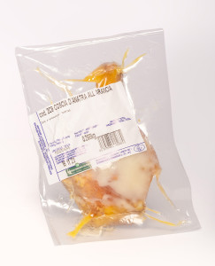 Coscia d’anatra all’arancia cotta sottovuoto (Entenkeule mit Orange unter Vakuum gegart ) Beutel, vakuumverpackt, Nettogewicht 250/300 g variables Gewicht
