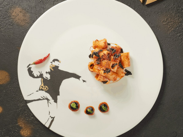 Da Menu è già Natale, ecco le novità del catalogo dedicato a Banksy