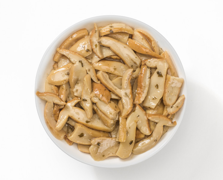 Funghi Porcini “Boschetto” a fette trifolati - “Boschetto” Sliced Porcini Mushrooms with  oil, garlic and parsley