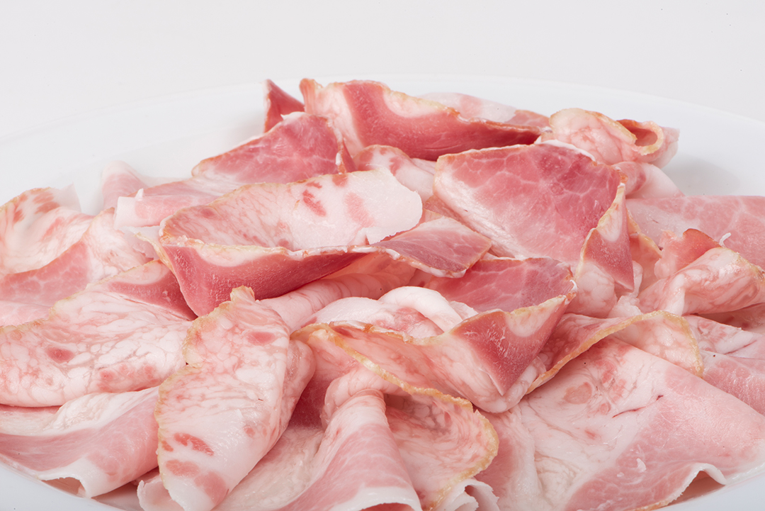 Guanciale cotto affumicato - Cooked smoked jowl bacon