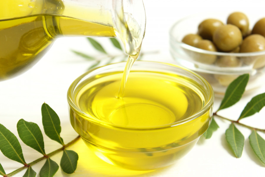 Olio extravergine di oliva (Natives Olivenöl extra)