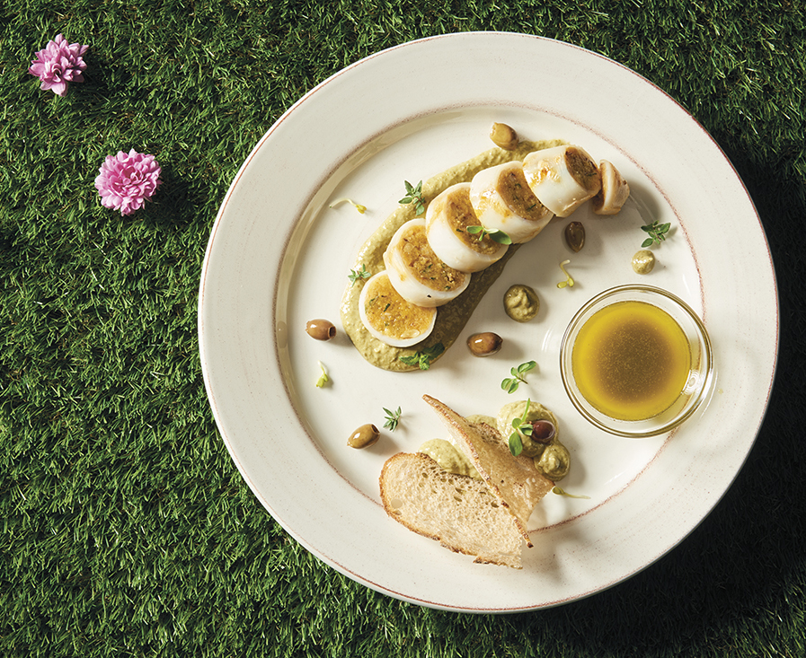 CALAMARI RIPIENI ALLA SICILIANA CON VELLUTATA DI SALICORNIA E SALMORIGLIO