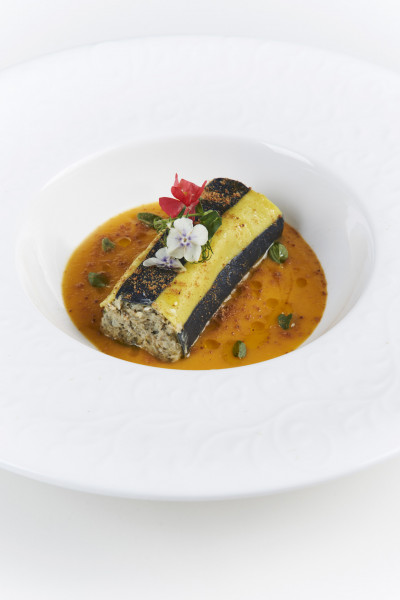 BI-COLOUR CANNELLONI WITH ÈBACCALÀ,  ÈFRIARIELLI AND YELLOW DATTERINI TOMATO SAUCE