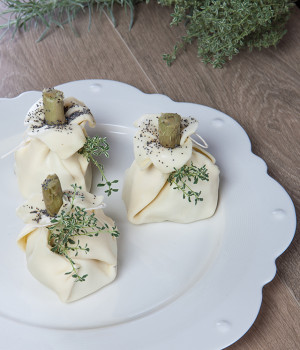 CARCIOFI RIPIENI IN CAMICIA