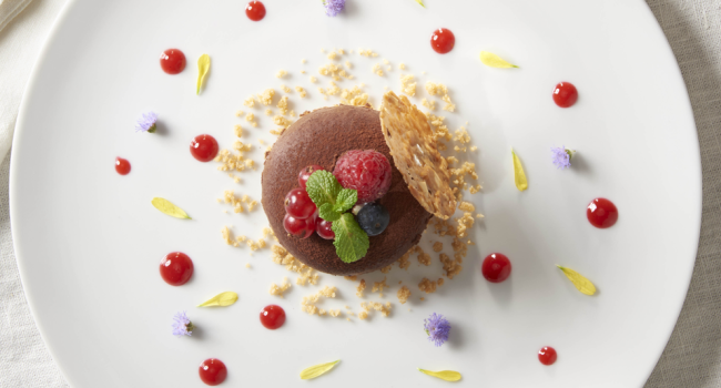 CHEESECAKE AL CIOCCOLATO CON COULIS DI LAMPONI