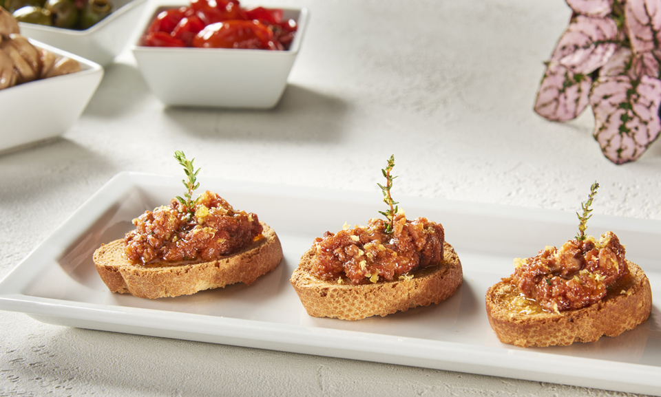 CICCHETTI AL RAGÚ DI POLPO