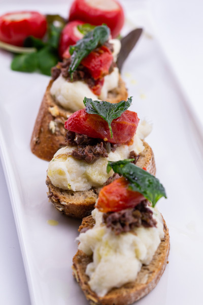 Cicchetti con baccalà, Tapenade e Peperotti