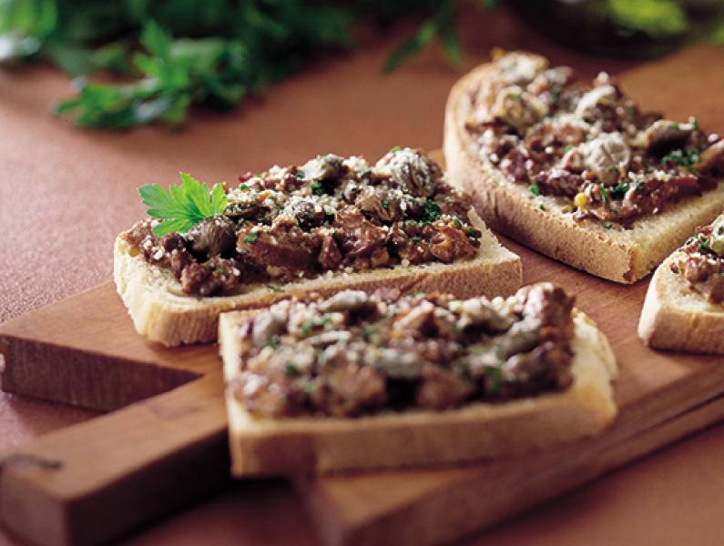 CROSTONI AL RAGÙ DI LEPRE