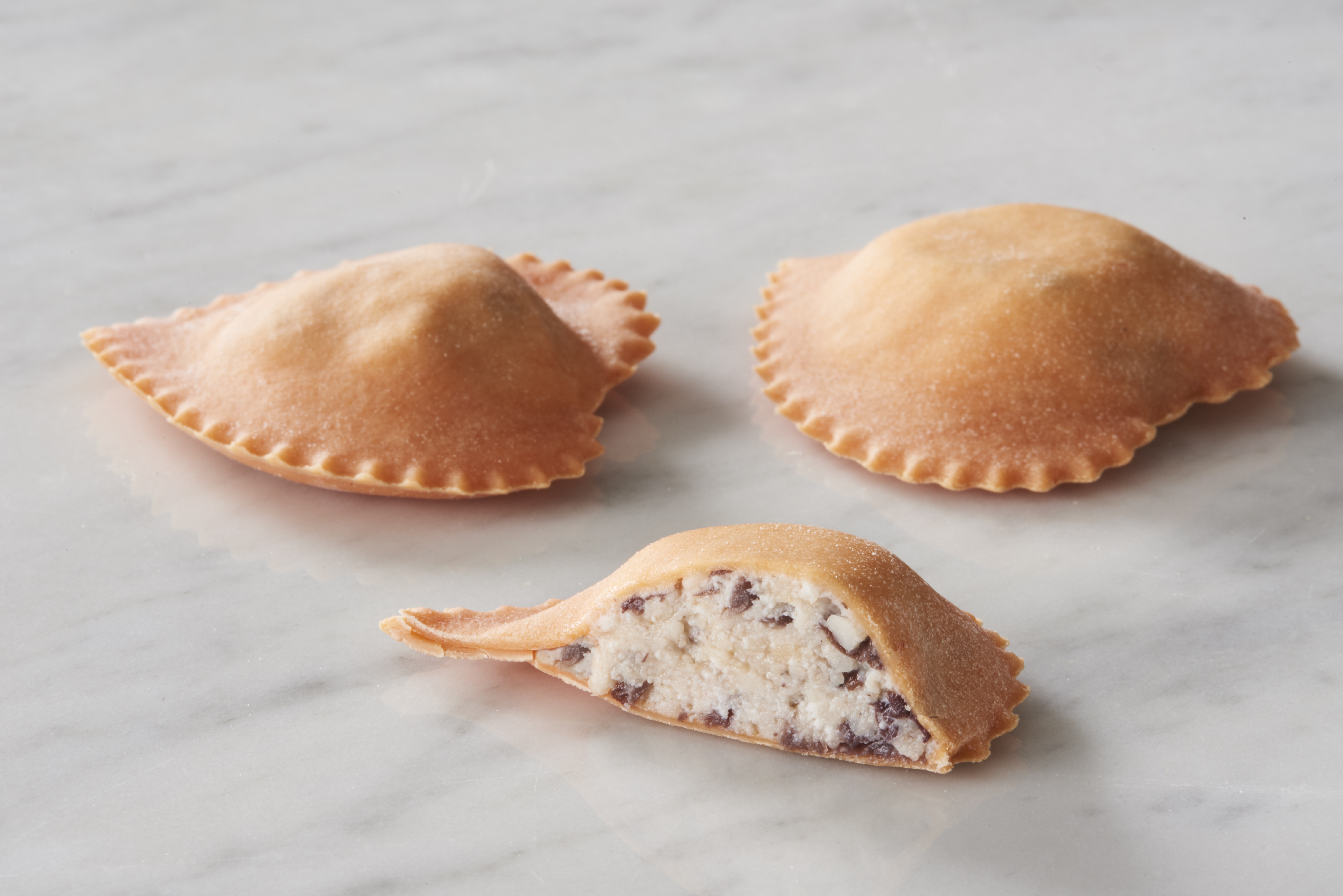 CUORI DI PASTA AL POMODORO CON RADICCHIO E SCAMORZA