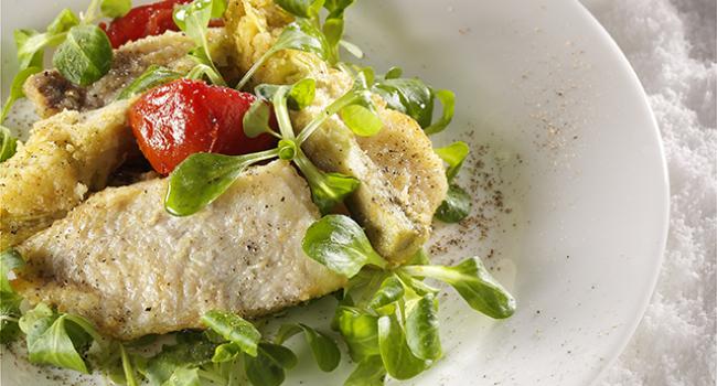 DUO DI PESCE CON CARCIOFI CROCCANTI E POMODORI CANDITI AL BASILICO