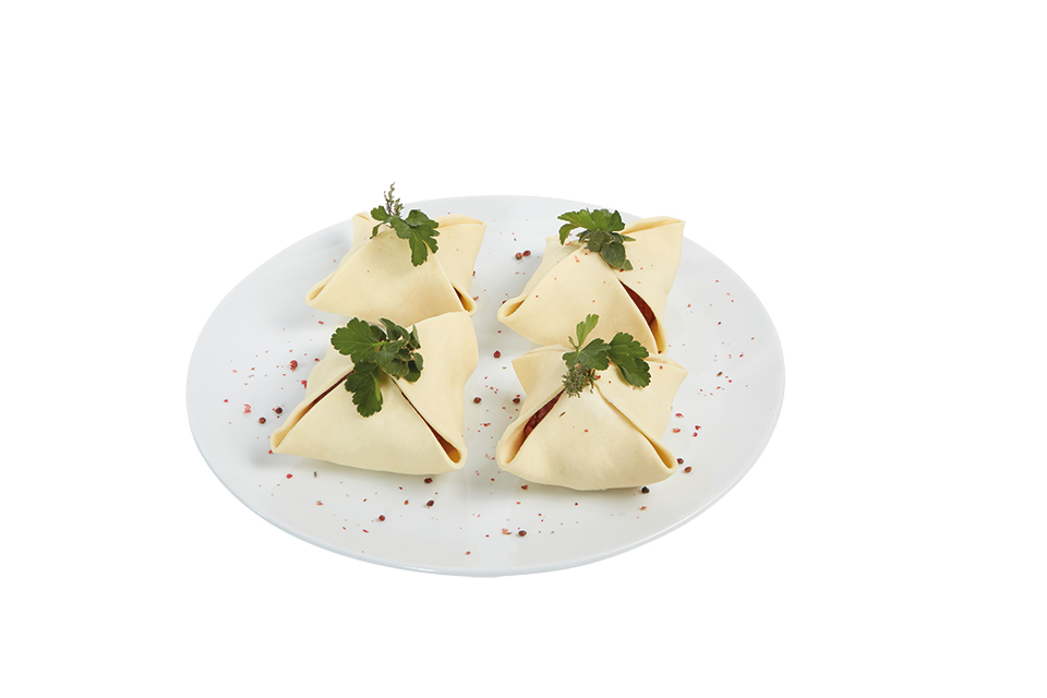 FAGOTTINI AL PROSCIUTTO COTTO E CREMA DI ROSMARINO