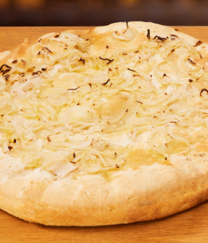 FOCACCIA WITH ONIONS