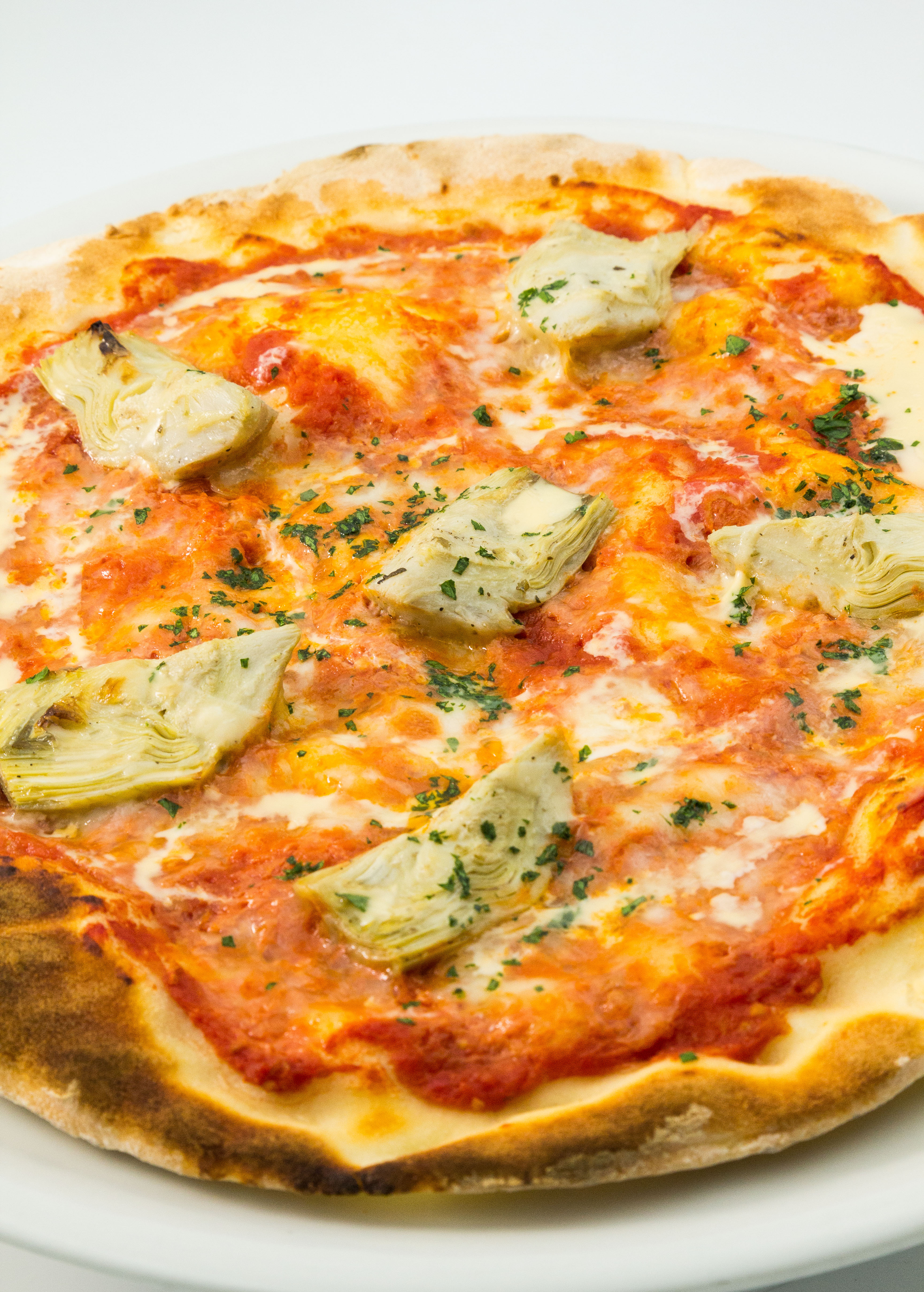 Gluten free pizza with Artichokes