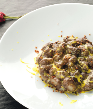 GNOCCHI AL TARTUFO CON FONDUTA E NOCCIOLE TOSTATE
