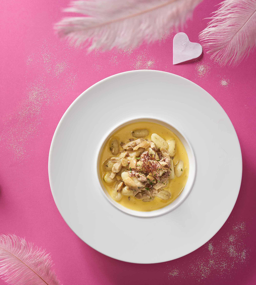 GNOCCHI CON PORCINI E SALSICCIA