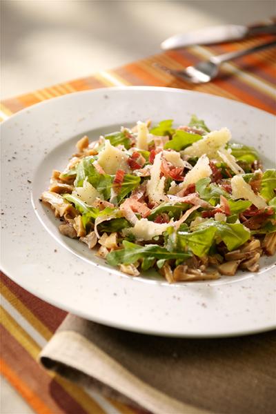 Insalata di prataioli grigliati, rucola e parmigiano