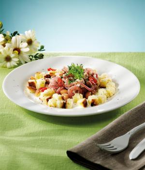 INSALATA FREDDA CON TONNO, BORLOTTI, CIPOLLE ROSSE E DORATI