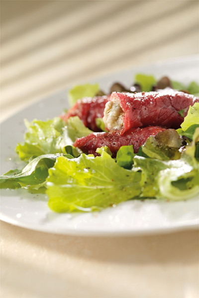 Involtini di carpaccio ai carciofi e cannellini