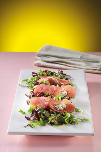 Involtini di tonno alla ricotta e sesamo