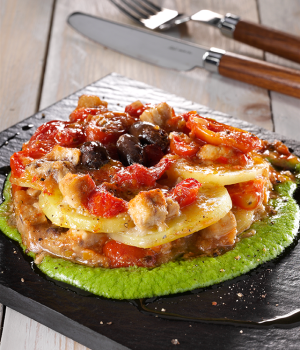 Lasagnette aus Erdäpfel und Schwertfisch mit Erbsen