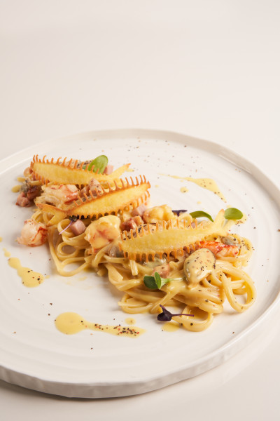 LINGUINE ALLA CARBONARA AI SAPORI DI MARE