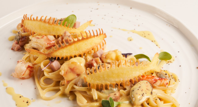 LINGUINE ALLA CARBONARA AI SAPORI DI MARE
