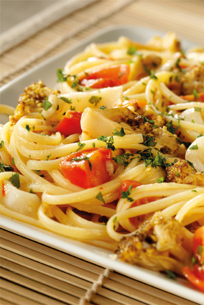 Linguine con broccoletti e calamari