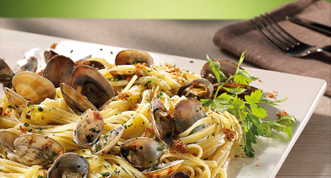 Linguine mit Venusmuscheln und Bottarga