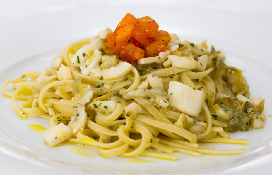 Linguine seppie e carciofi