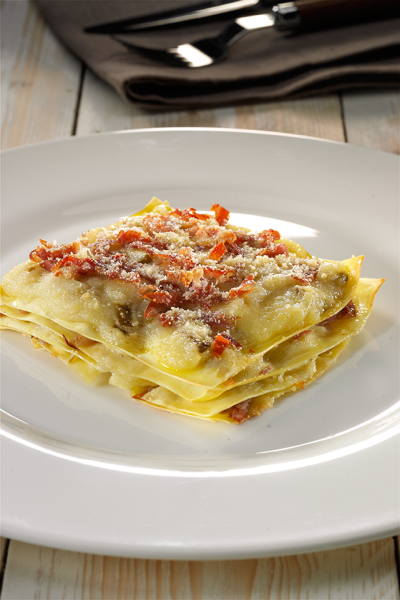 Lasagne mit Spargeln und Rohschinken