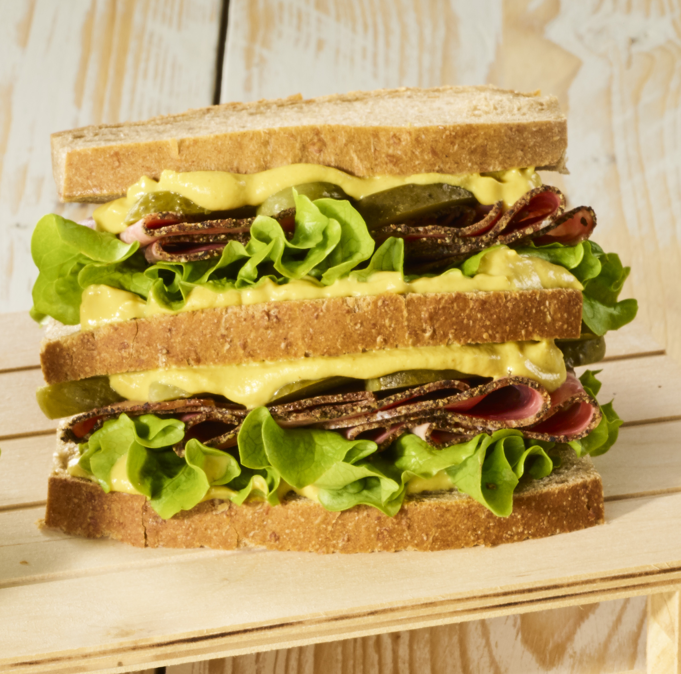 New York Sandwich with Pastrami, Mustard and Gherkins