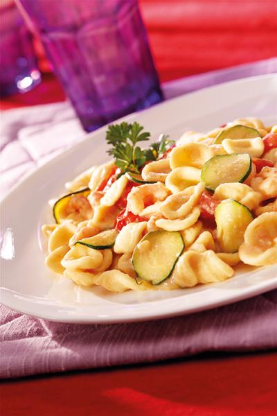 Orecchiette mit Garnelen, Bohnen und Zucchini