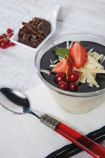 Panna cotta in salsa cioccolato