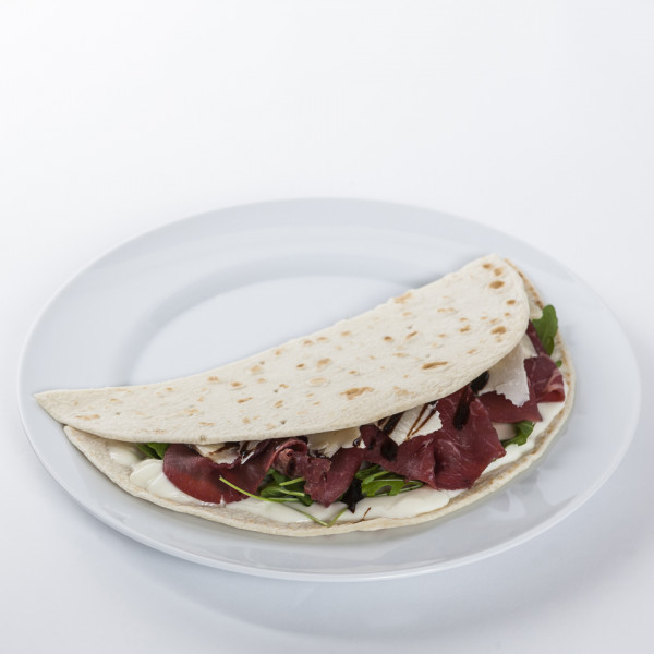 Piadina con Carne salada e Grancrema al Parmigiano