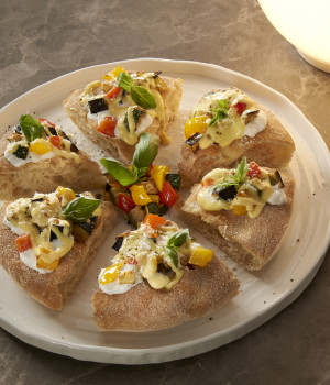 PIZZA AL PADELLINO CARBONARA VEGETARIANA