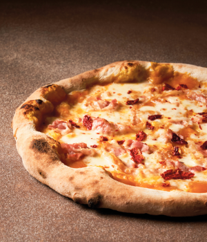 Pizza crema di zucca e peperone crusco