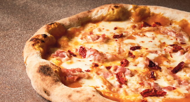 Pizza crema di zucca e peperone crusco