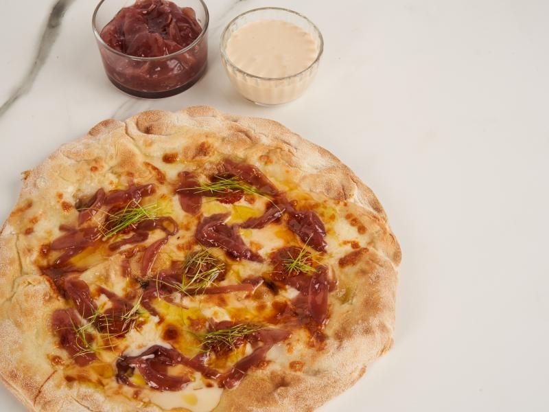 GOURMET PIZZA  'NDUJA AND RED ONION