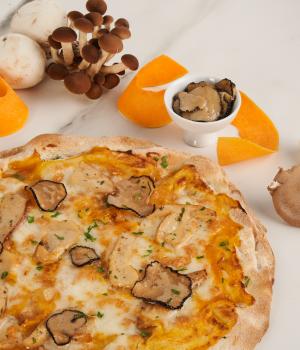 PIZZA GOURMET PUMPKIN, PORCINI AND TRUFFLE