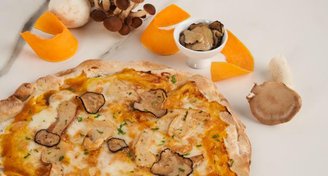 PIZZA GOURMET PUMPKIN, PORCINI AND TRUFFLE