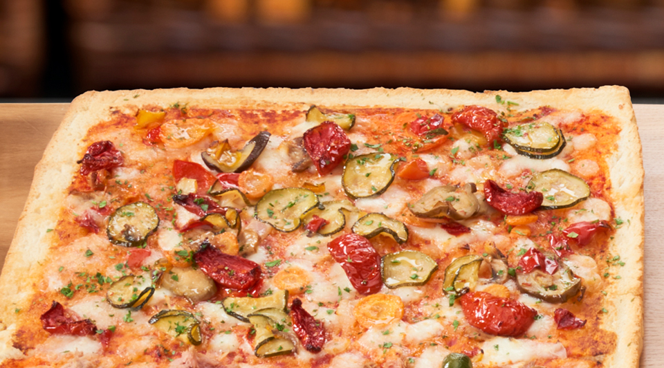 PIZZA WITH MIXED VEGETABLES AND SOLEGGIATI TOMATOES