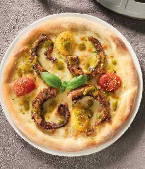 PIZZA POLPO, SALSA DI PISTACCHI E POMODORI PIZZUTELLO