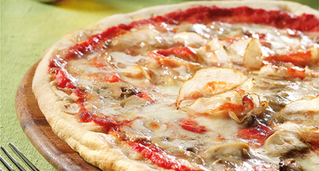 Pizza prataioli e crema di pecorino