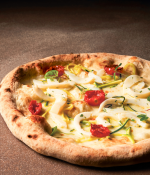 Pizza seppia e dorati