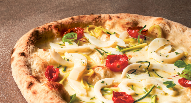 Pizza seppia e dorati