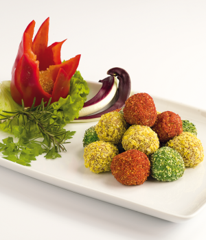 MINI ALBÓNDIGAS CON PAN DE COLORES A LA CREMA DE ROMERO