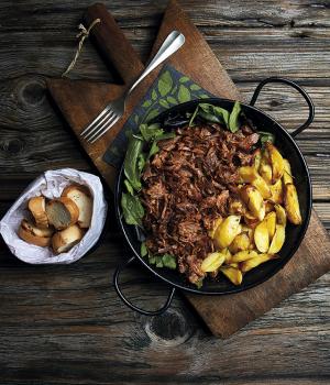 PULLED PORK MIT BRATKARTOFFELN