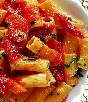 Rigatoni al pomodoro